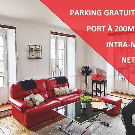 Appartement LES LICES, T2 de caractère en plein centre historique à Vannes Extérieur photo